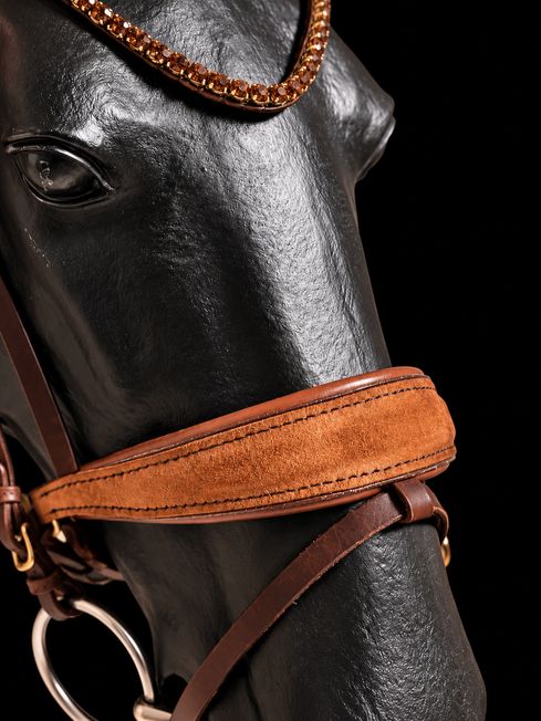 Exklusive handgefertigte Trense – Eleganz in Cognac & Braun ✨