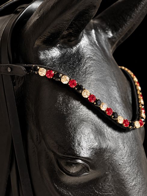 Exklusive handgefertigte Trense – Black Ruby ✨